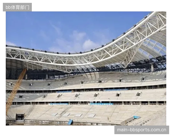 在超过10万人的体育场内，仅有不到15%提供精确到座位的导航
